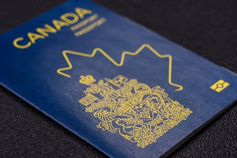 comment obtenir le passeport canadien